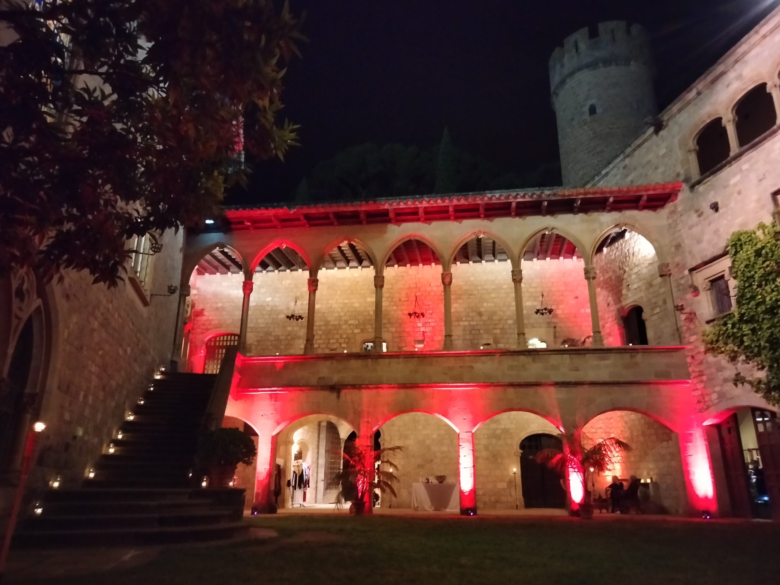 Sistemas audiovisuales para clubs y discotecas en Sitges, Gavá y alrededores