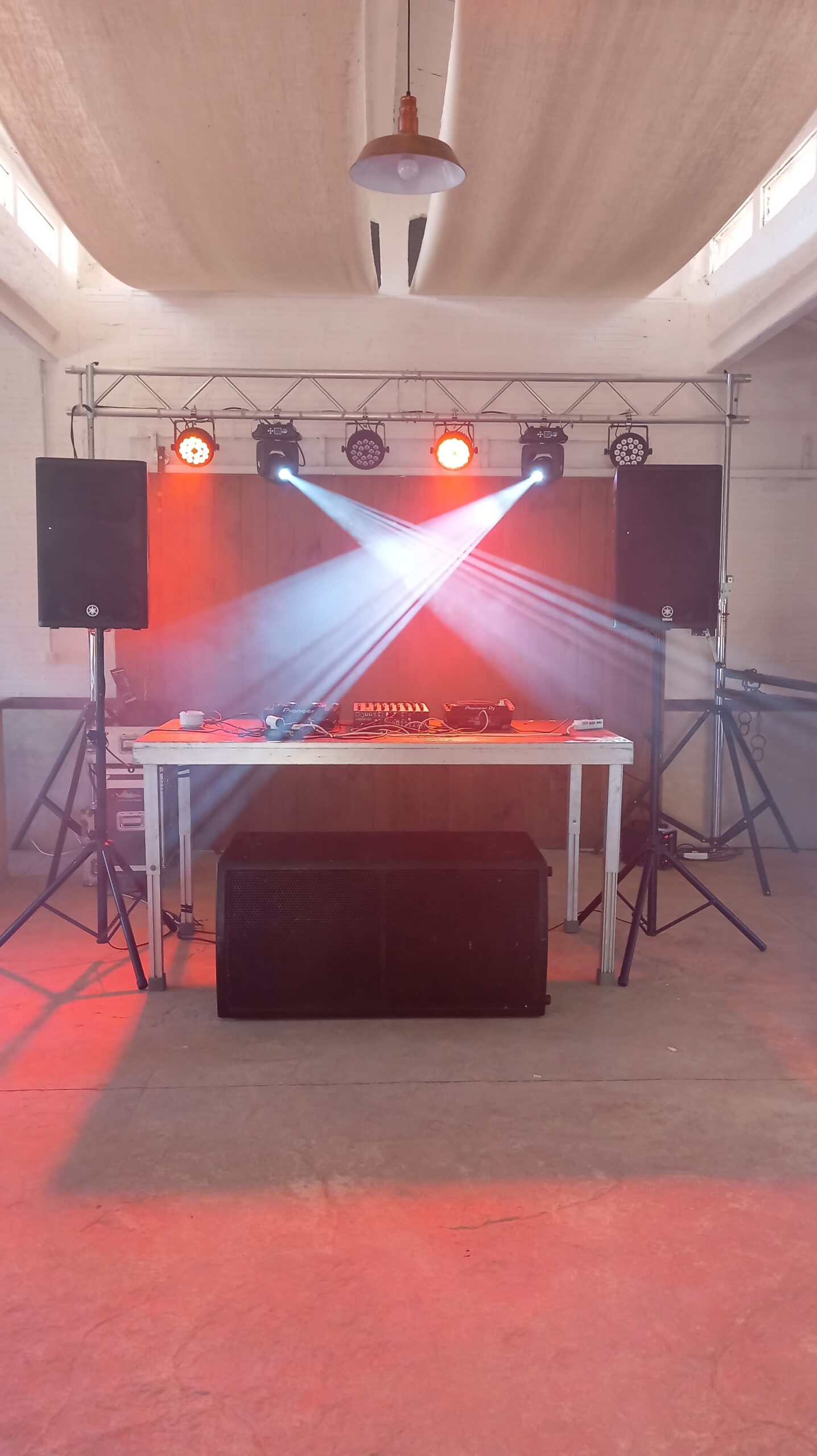 Presupuesto sesión de dj para boda